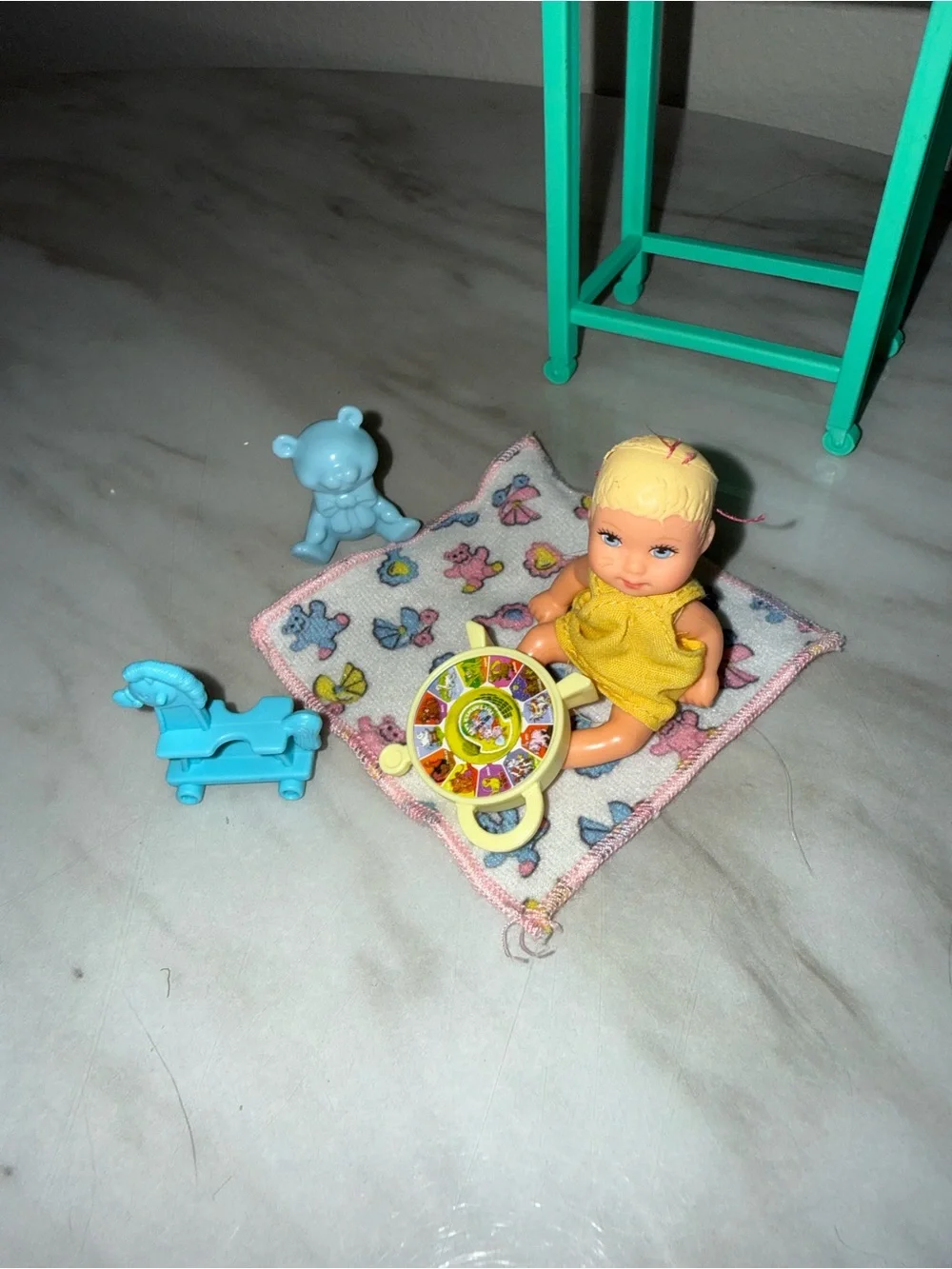Barbie baby playset 2 babies changing station play blanket & toys